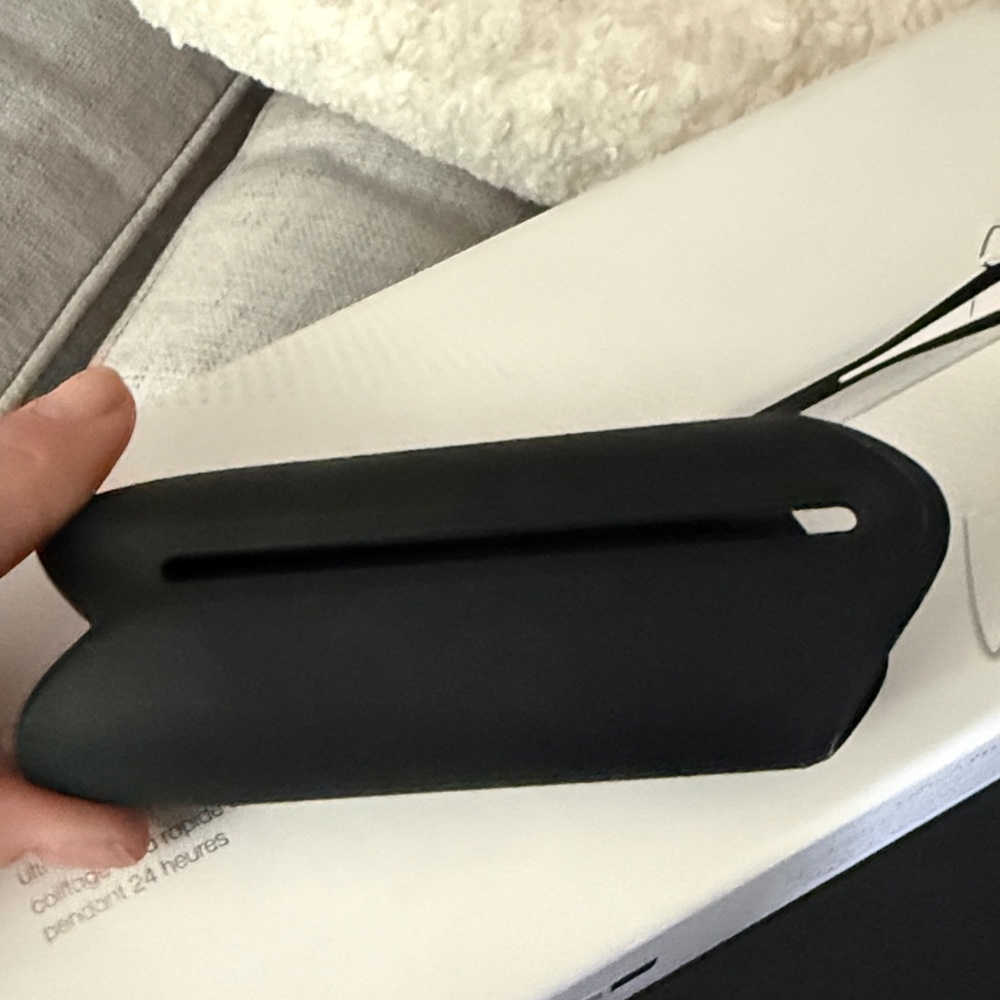 ghd Platinum+ Styler in Black and Silver *like brand new* - Picture 6 of 6